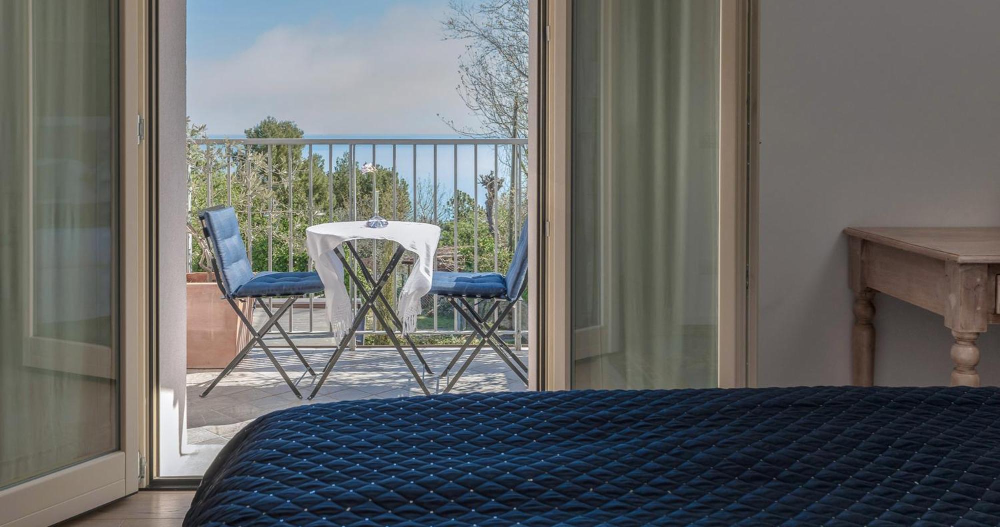 Fiorenzuola Bed & Breakfast Fiorenzuola di Focara Стая снимка